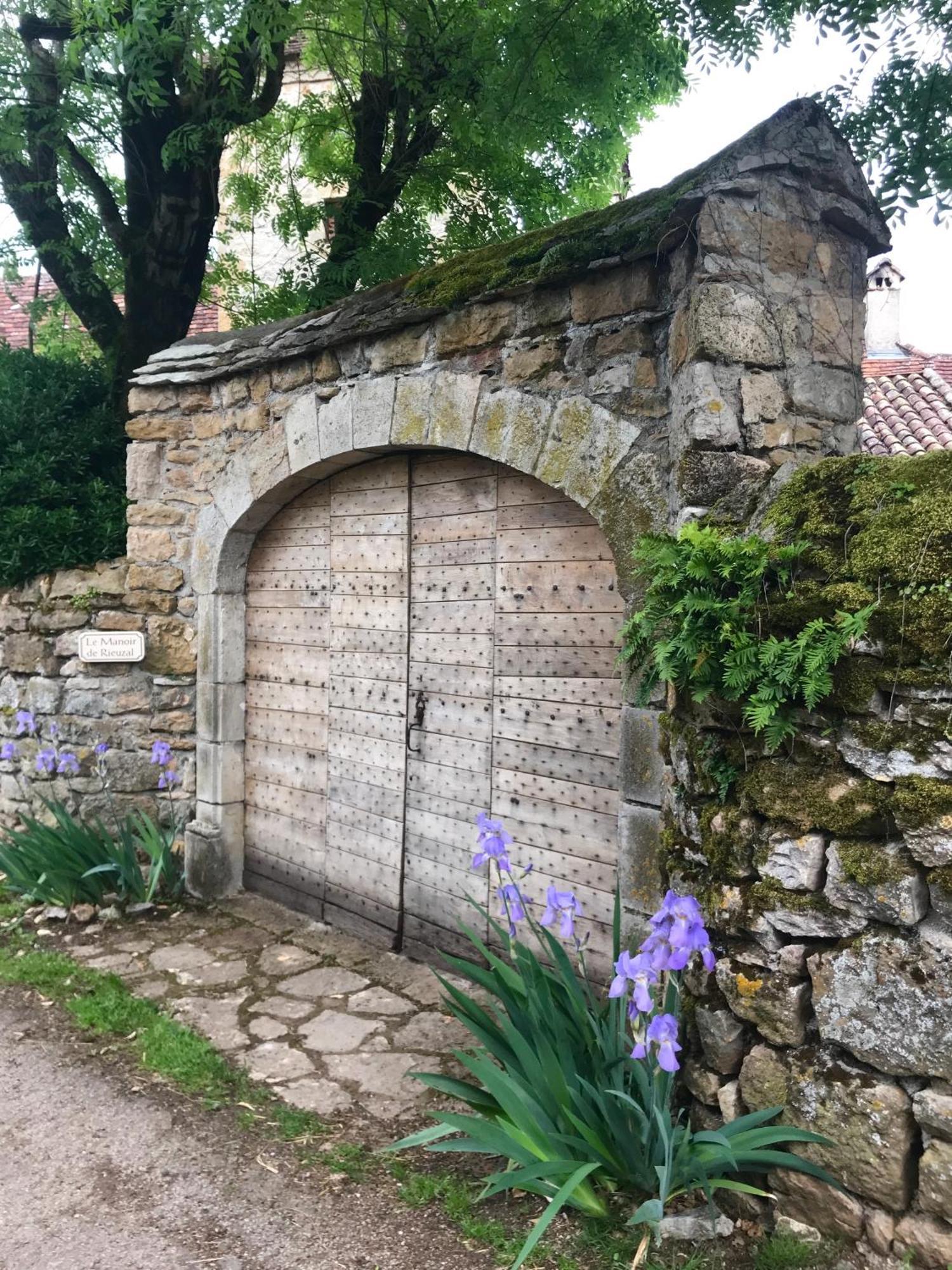 Manoir De Rieuzal Panzió Loubressac Kültér fotó